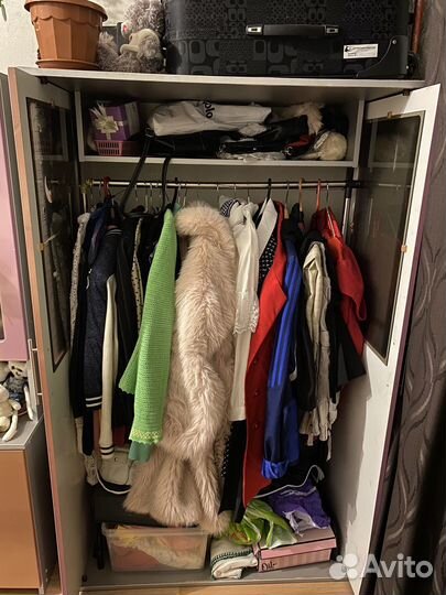 Мебель шкафы и стенки