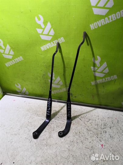 Поводок дворник комплект Ауди 80 90 Б3