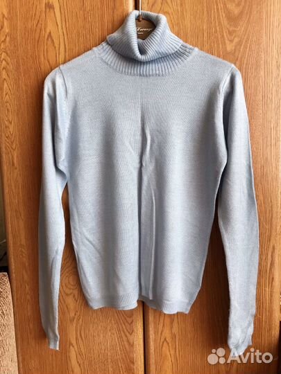 Свитер тонкий XS