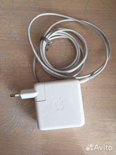 Блок питания Apple USB-C Type-C 67 w Macbook