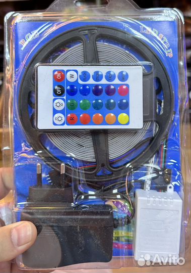 Светодиодная лента, 5 м. с блоком и пультом