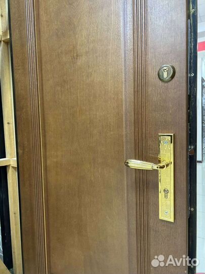 Дверь входная