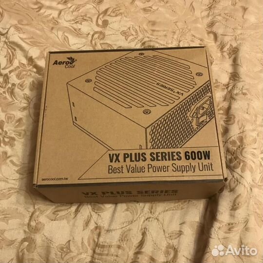 Блок питание AeroCool VX plus 600W новый