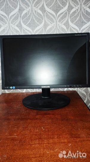 Монитор Samsung 15