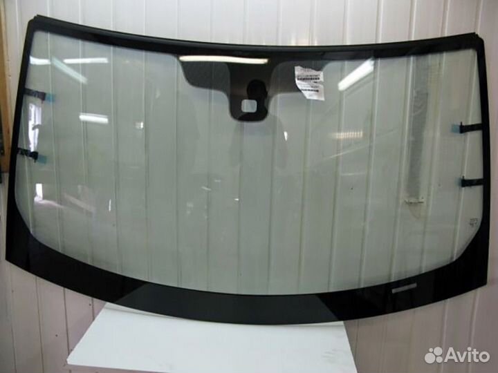 Лобовое стекло Митсубиси Лансер 10 X 2007