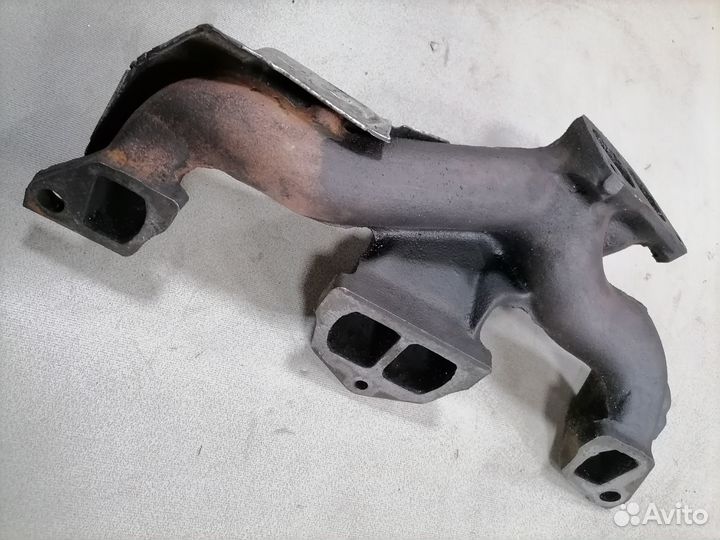 Коллектор выпускной Nissan Bluebird CD20 2.0 1987