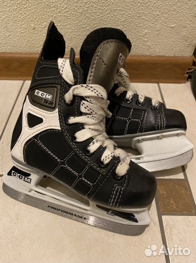 Коньки CCM