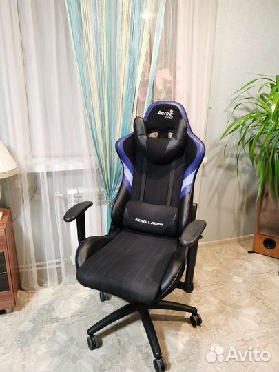 Игровое компьютерное кресло Aerocol