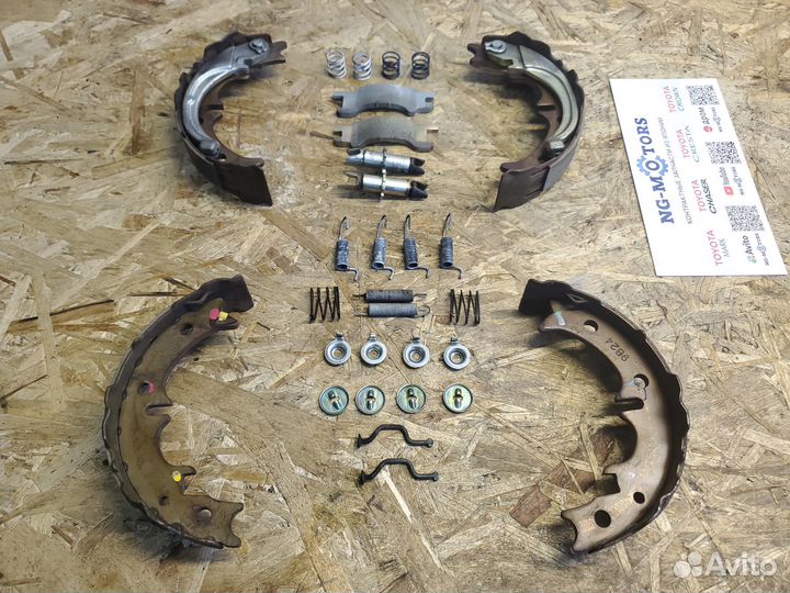 Комплект механизм ручника Toyota Mark II GX100