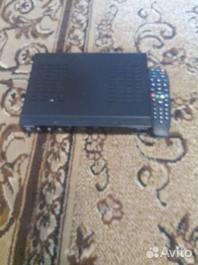 Антенна спутниковаяТриколор плюс рессивер