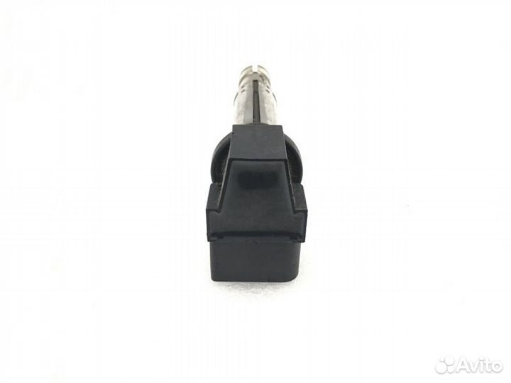 Катушка зажигания Volkswagen Polo седан 1.6 2013