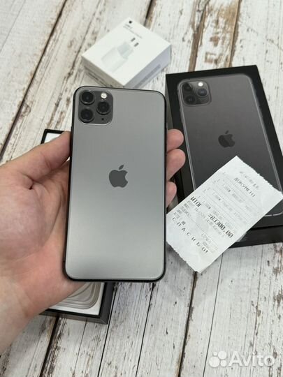 iPhone 11 Pro Max, 64 ГБ