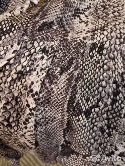 Рубашка Stradivarius 44