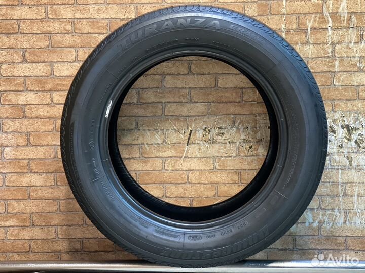 Bridgestone Turanza ER300 215/55 R16