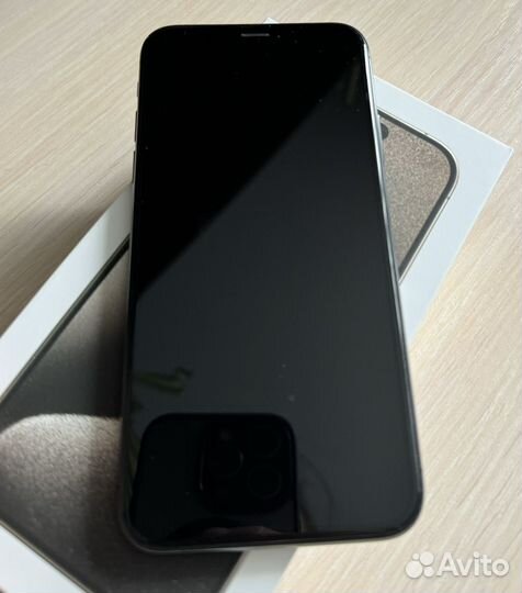 iPhone X, 64 ГБ