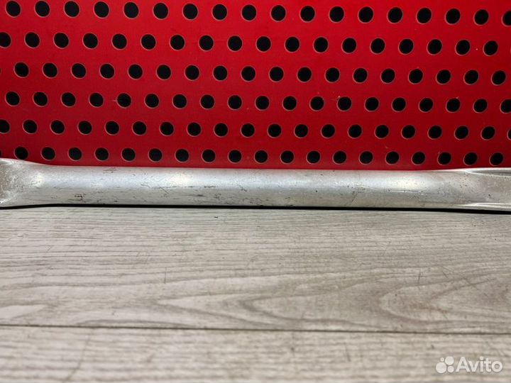 Распорка стоек Mercedes-Benz E-Class W213 2017