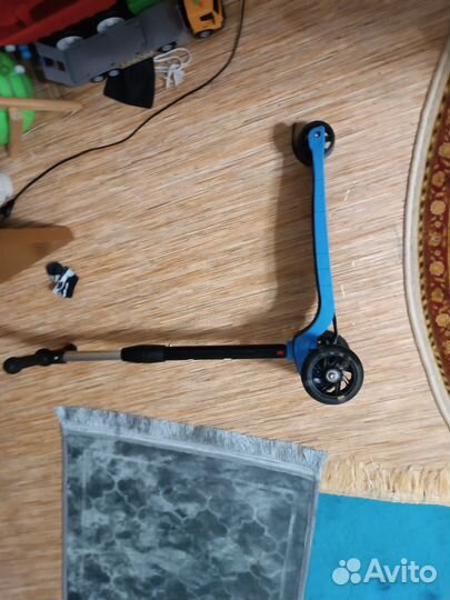 Самокат детский трехколесный бу
