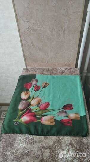 Платок женский новый