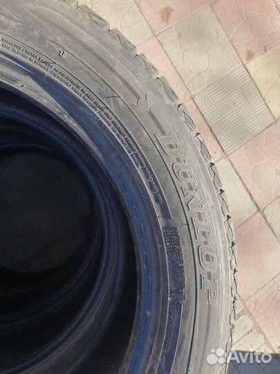 Dunlop Winter Maxx SJ8 235/55 R18