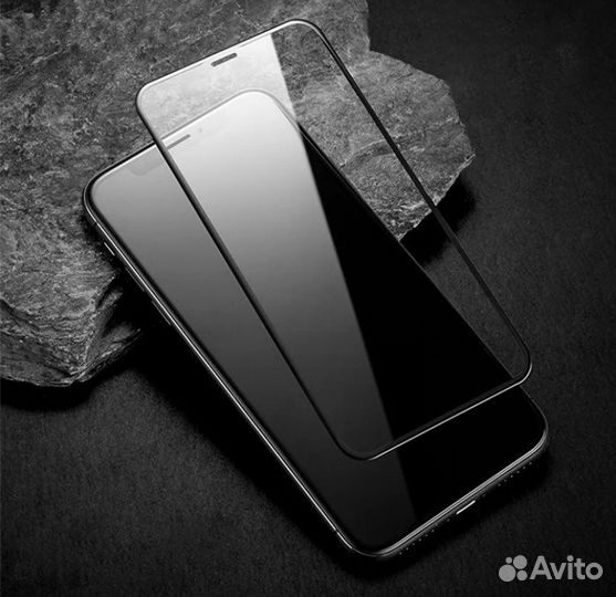 Поклейка защитного стекла на ваш iPhone