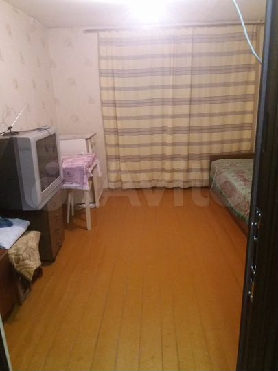 Комната 13 м² в 1-к., 4/5 эт.