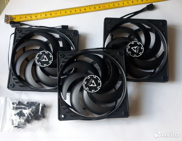 Вентиляторы корпусные arctic P12 slim PWM PST 3 шт