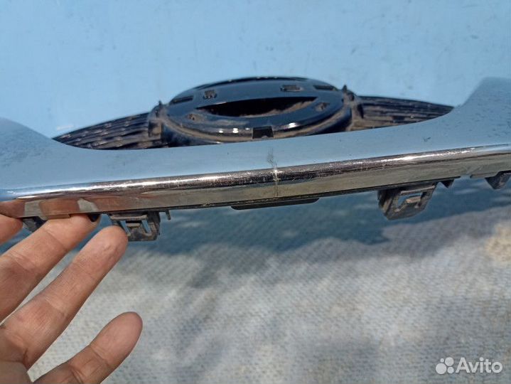 Решетка радиатора Nissan Qashqai 2 (J11)