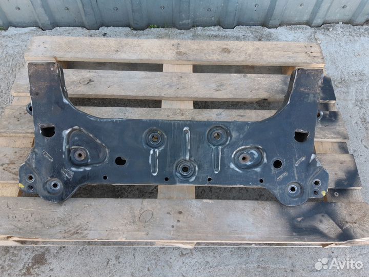 Балка подмоторная Волга Сайбер 2.4