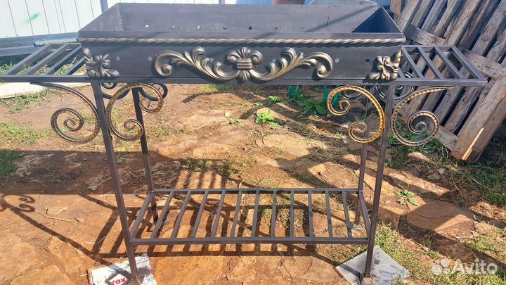 Мангал с печью под казан и крышей