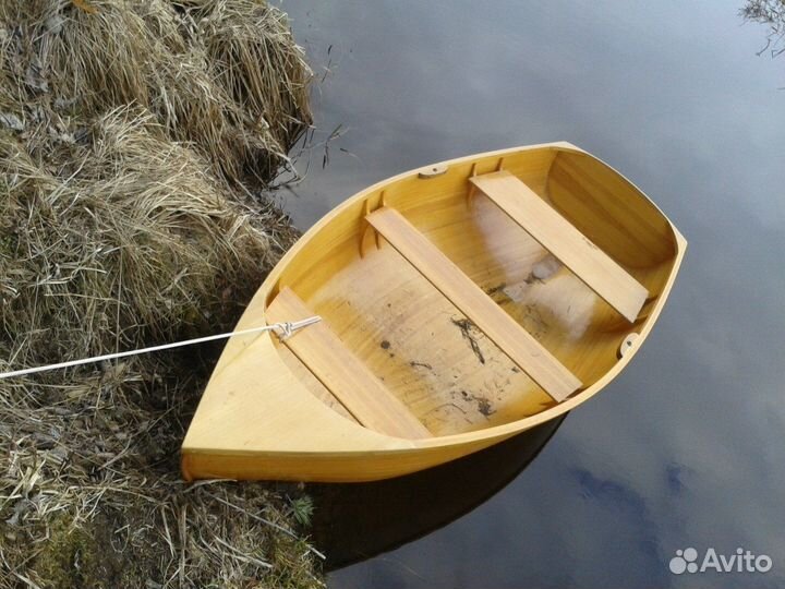 Деревянная лодка 2,6м