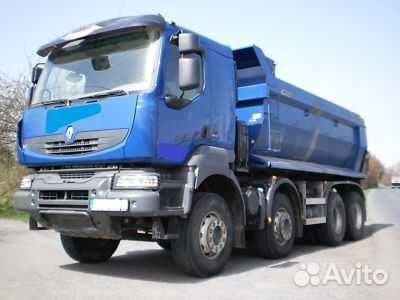 Водитель самосвала