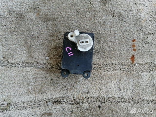 Моторчик заслонки печки Nissan Tiida C11