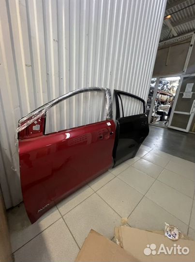 Левая дверь Киа Спортейдж 4