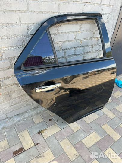 Дверь задняя правая Geely Mk MK MR479QA 2010