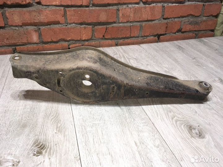 Рычаг подвески задний Skoda Octavia A5 FL BSE 1.6