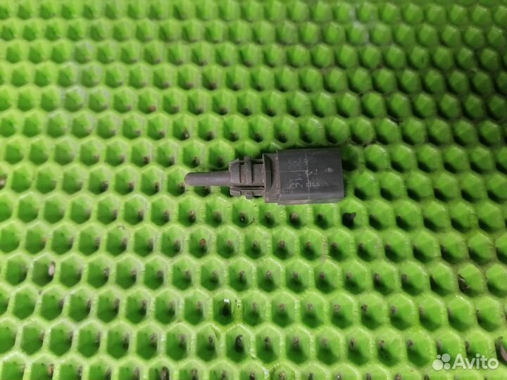 Датчик наружной температуры Шкода Йети