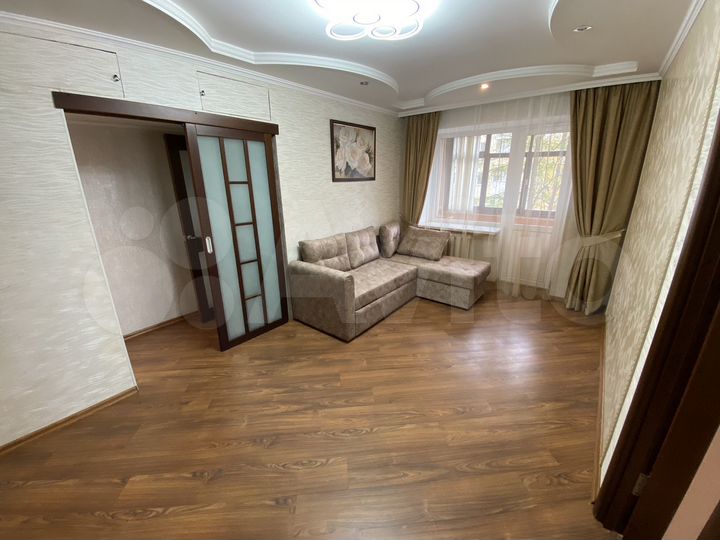 2-к. квартира, 43,8 м², 2/4 эт.