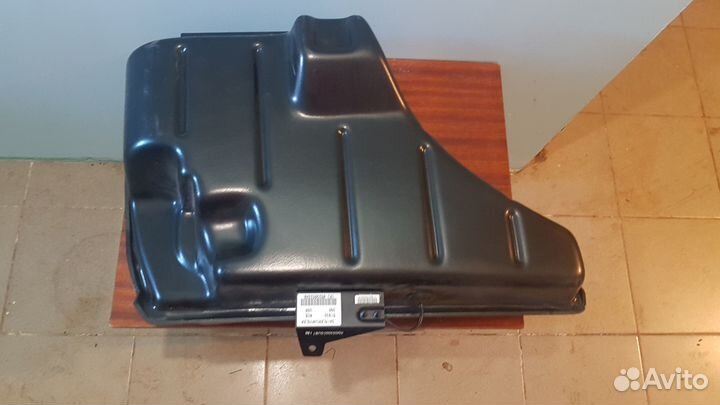 Сабвуфер kicker для Chrysler 300С