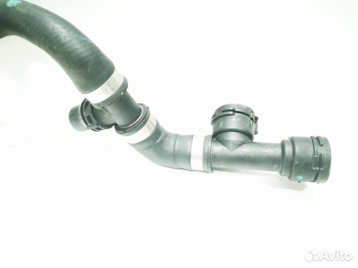 Патрубок охлаждения BMW 5 G30/G31 2020 17128602647