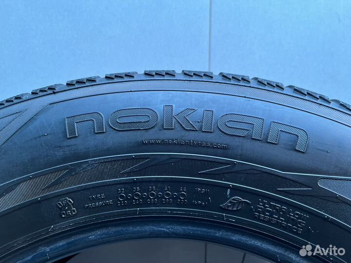 Nokian Tyres Hakkapeliitta R2 235/65 R17