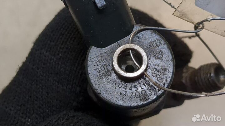 Форсунка топливная Renault Trafic, 2006