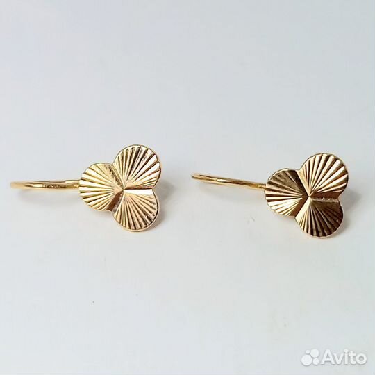 Золотые серьги