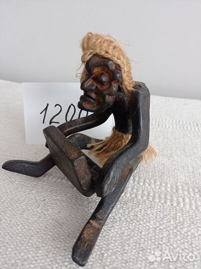 Интерьерные статуэтки фигурки