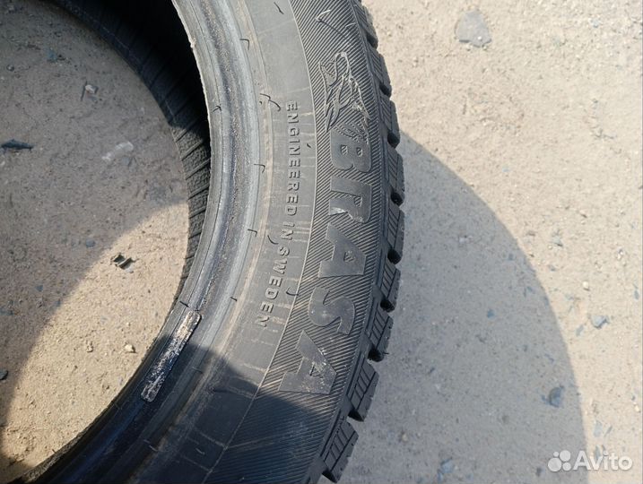 Brasa IceControl 205/55 R16 100