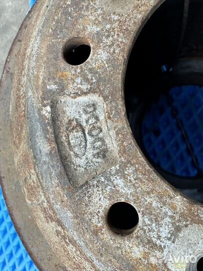 Задние тормозные диски Kia Carnival 2