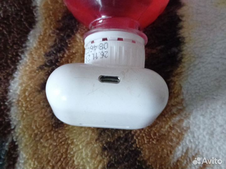 Беспроводные наушники apple airpods