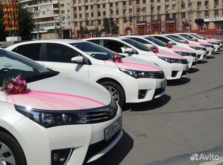 Свадебные украшения на авто машину