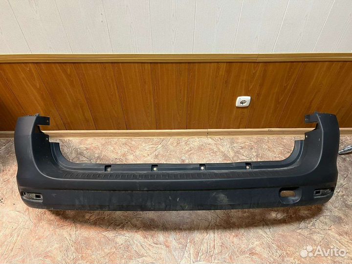 Бампер LADA Largus