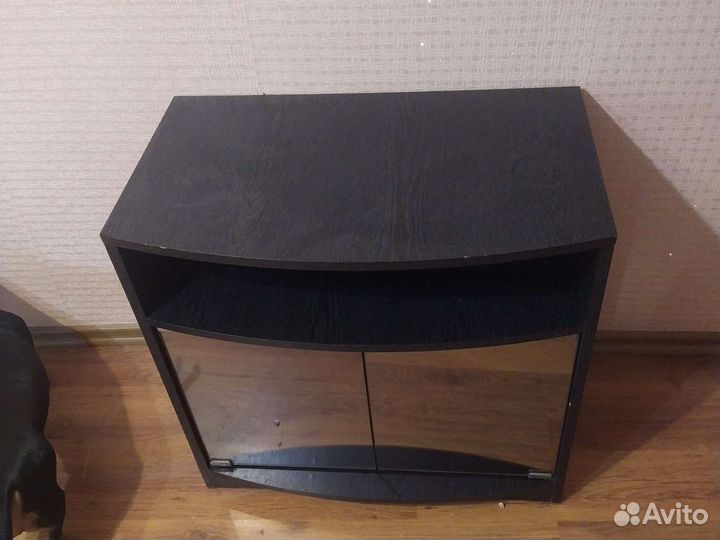 Тумба под телевизор