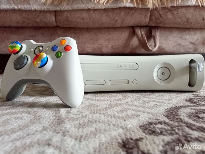 Xbox 360 прошитый Aurora